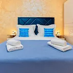New! Luxury Apartment Dona